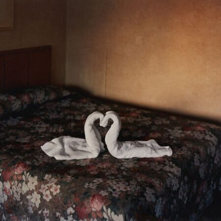 Alec Soth “Two Towels” Photograph “Niagara” Alec Soth Alec Soth "Two Towels" Photograph "Niagara"