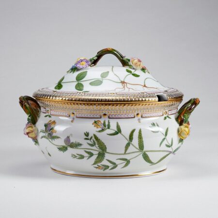 Royal Copenhagen Flora Danica Soup Tureen Royal Copenhagen Royal Copenhagen Flora Danica Soup Tureen
