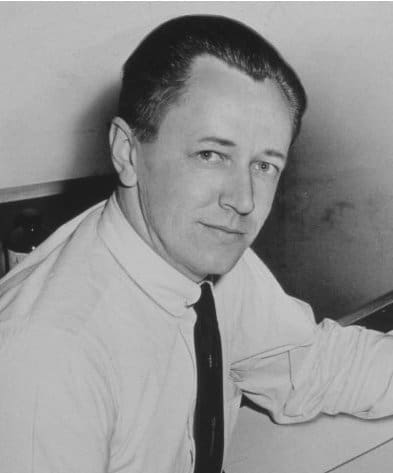 charles_schulz_bio_cropped